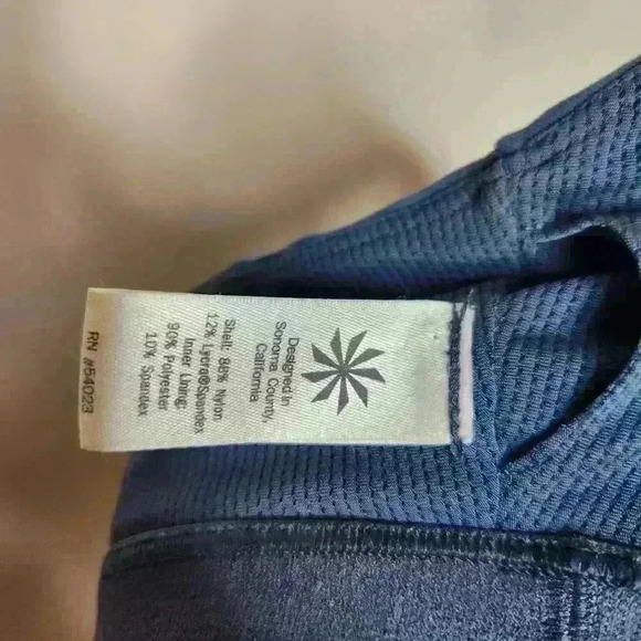 Athleta women's navy blue sports bra size small - Picture 9 of 9